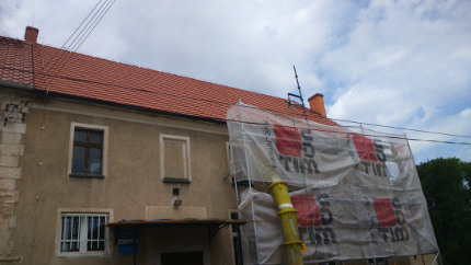 <p>Trwają prace związane z remontem dachu na świetlicy w sołectwie Czerwony Kościół.</p>