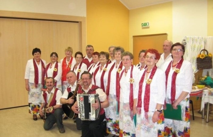 Wspólne zdjęcie zespołu muzycznego