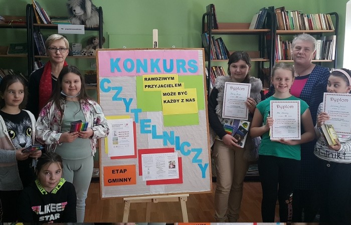 zdjęcie grupowe uczetników konkursu czytelniczego